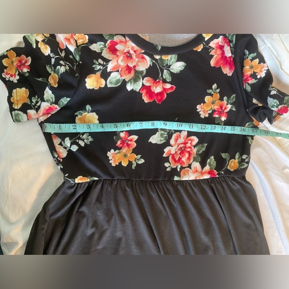 Perfect Peach - Short sleeve floral top empire waist dress - Picture 6 of 9